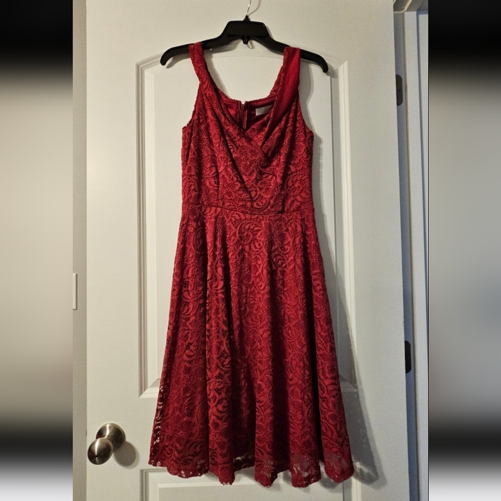 Elegant Red Lace Dress